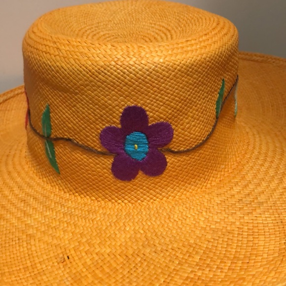 Vintage beautiful Panama- hat with multicolor flowers. Ecuador. Medium fit. - Picture 3 of 8